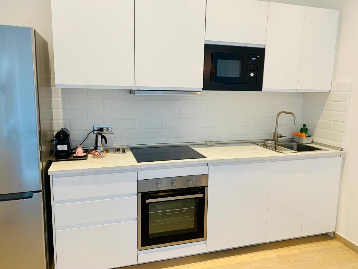 Modern City Apartment Modena Buitenkant foto