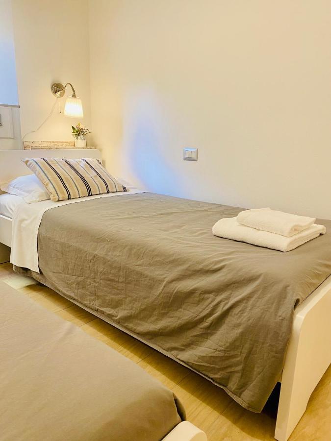 Modern City Apartment Modena Buitenkant foto